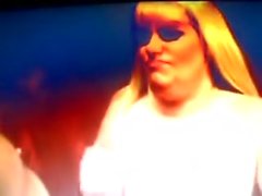 Rubia BBW experta en mamadas.avi