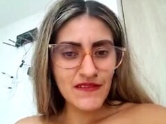 MILF Flo Big Boobs Cam Free Webcam Porn Mobile