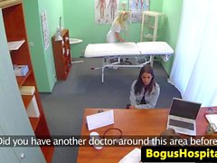 Bigtit patient fingerfucking nurses pussy