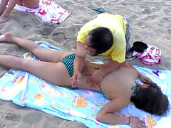 Beach massage, luo dong breast massage, dong