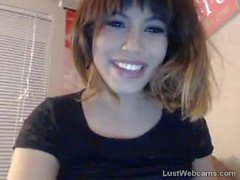 Busty hottie plays with her creamy pussy on cam